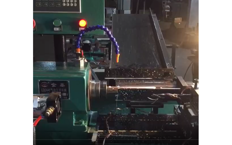 自動(dòng)儀表車床視頻